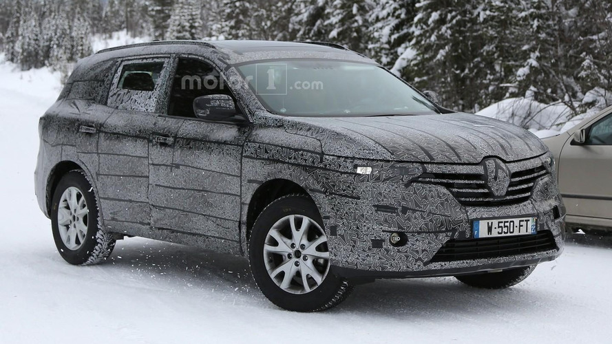Spyshot du Renault Maxthon